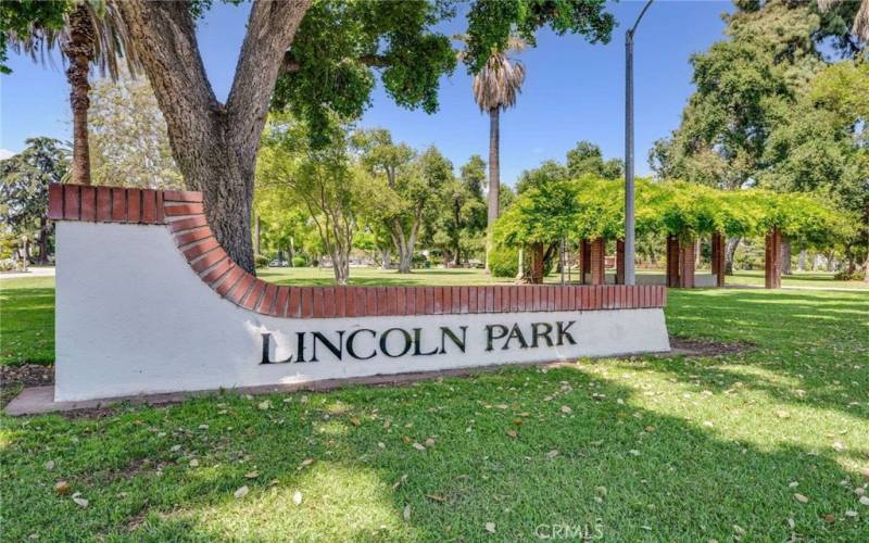 130 Garfield Ave is just steps away from the Historic Lincoln Park!