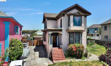 828 34Th St, Oakland, California 94608, 4 Bedrooms Bedrooms, ,3 BathroomsBathrooms,Residential,Buy,828 34Th St,41062512