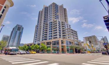 575 6th Ave 806, San Diego, California 92101, 2 Bedrooms Bedrooms, ,2 BathroomsBathrooms,Residential Lease,Rent,575 6th Ave 806,PTP2403323
