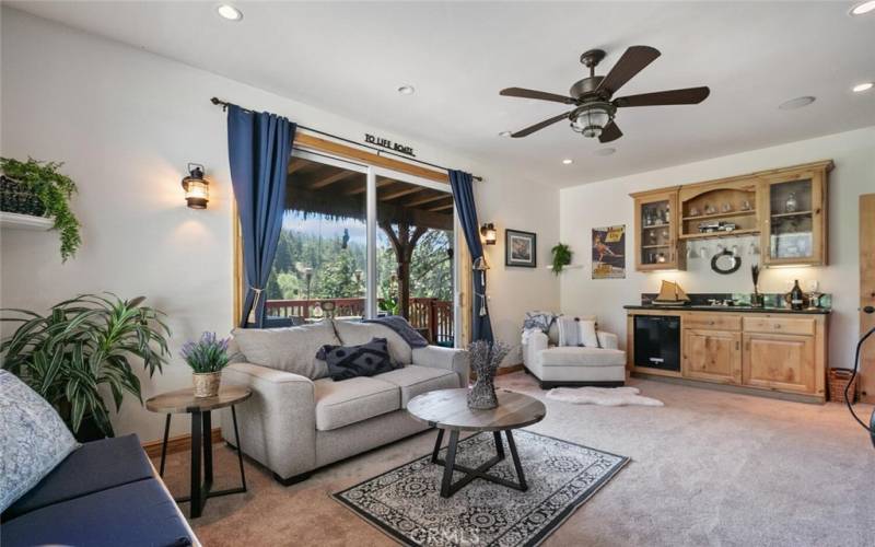 Family Room with Direct Access to Hot Tub Deck