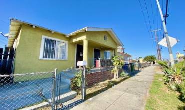 2411 Griffith Avenue, Los Angeles, California 90011, 2 Bedrooms Bedrooms, ,2 BathroomsBathrooms,Residential Income,Buy,2411 Griffith Avenue,MB23215405