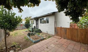 1238 Holly Ave, Imperial Beach, California 91932, 2 Bedrooms Bedrooms, ,1 BathroomBathrooms,Residential,Buy,1238 Holly Ave,240013057SD