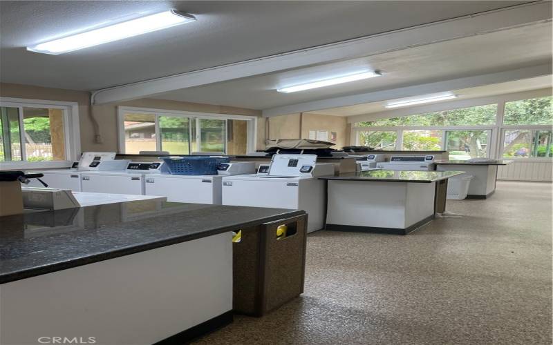 Bright & spacious laundry room