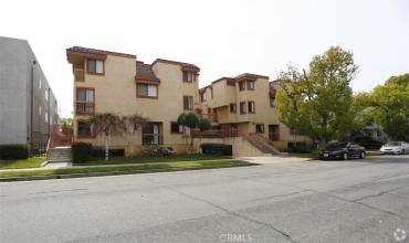 410 Milford Street 206, Glendale, California 91203, 2 Bedrooms Bedrooms, ,2 BathroomsBathrooms,Residential Lease,Rent,410 Milford Street 206,BB24116574