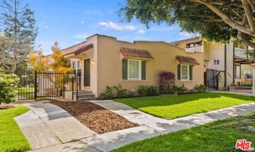 1850 9th Street, Santa Monica, California 90404, 3 Bedrooms Bedrooms, ,Residential Income,Buy,1850 9th Street,24399729