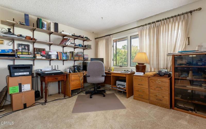 19-web-or-mls-19 - Bedroom Office