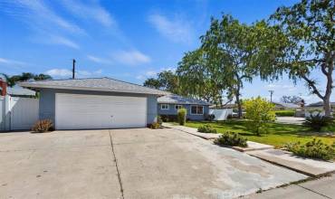 1243 W 14th Street, Upland, California 91786, 4 Bedrooms Bedrooms, ,2 BathroomsBathrooms,Residential,Buy,1243 W 14th Street,CV24103480