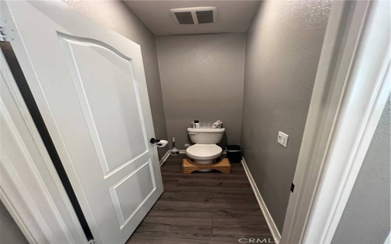 Master Bedroom-Toilet
