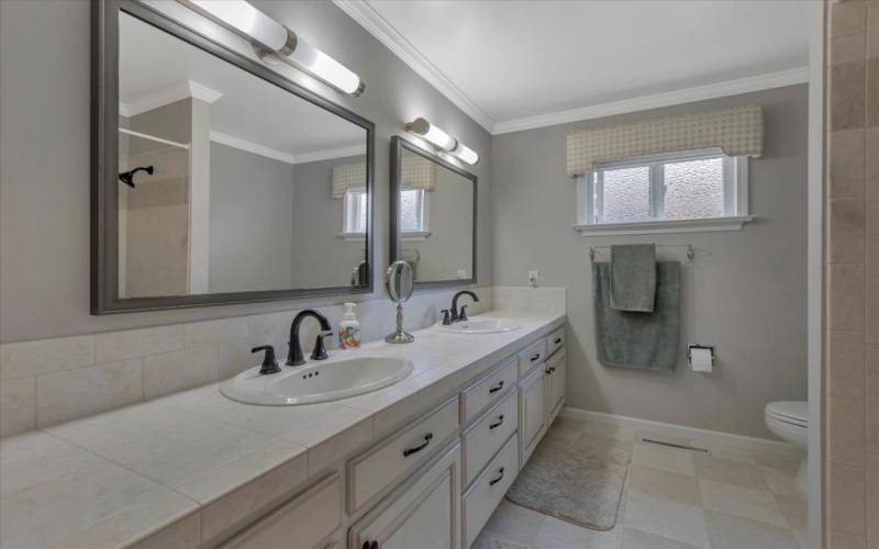 Large Hall Bath with Two Sinks