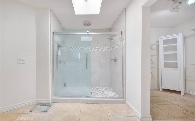 Large walk in shower with dual shower heads