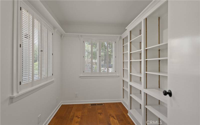 Small office with custom bookshelves