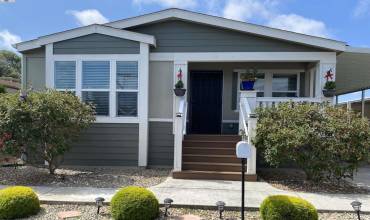 1150 W Winton Ave, Hayward, California 94544, 3 Bedrooms Bedrooms, ,2 BathroomsBathrooms,Manufactured In Park,Buy,1150 W Winton Ave,41062710