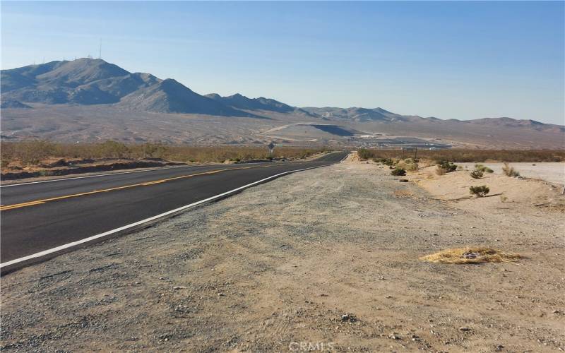 view to the north with Victorville Landfill in the distance