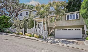 Welcome home to 1561 Curtis Ave. Manhattan Beach.