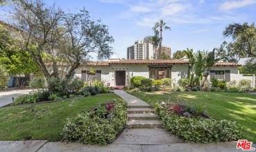 854 Warner Avenue, Los Angeles, California 90024, 5 Bedrooms Bedrooms, ,5 BathroomsBathrooms,Residential Lease,Rent,854 Warner Avenue,24402661