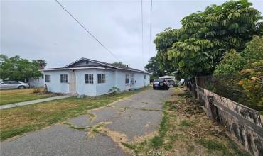 10574 Oak Glen Avenue, Montclair, California 91763, 2 Bedrooms Bedrooms, ,1 BathroomBathrooms,Residential,Buy,10574 Oak Glen Avenue,CV24115022