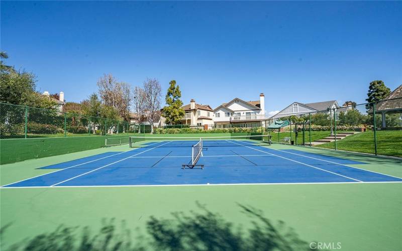 Community Tennis/Pickleball Courts