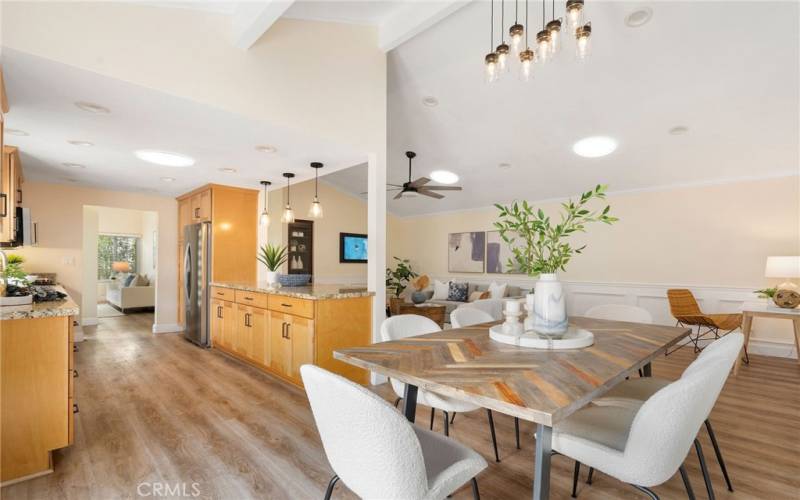 Dining area off of kitchen.