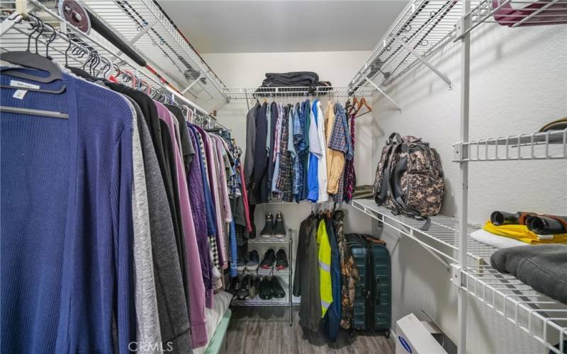 You will have ample space for your clothes in your walk-in closet.