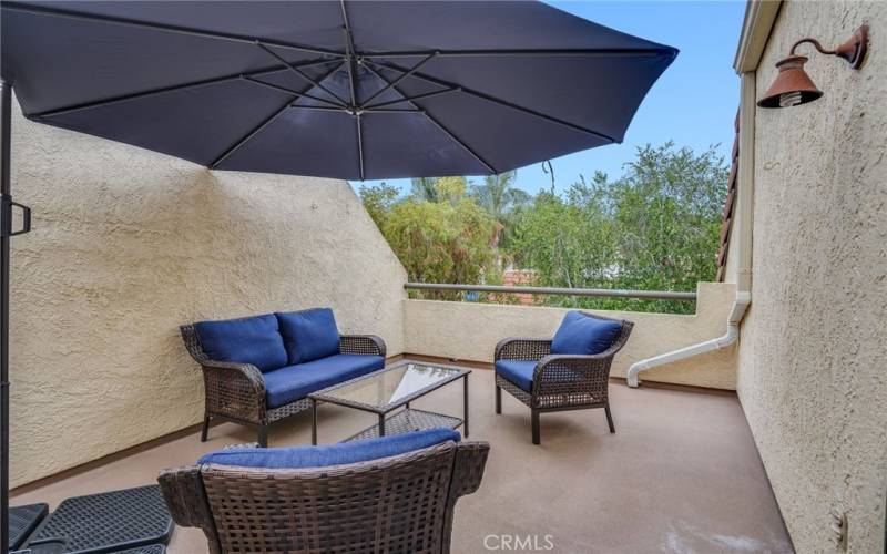Your large deck/patio is super private and rare in condos in any of our beach communities.