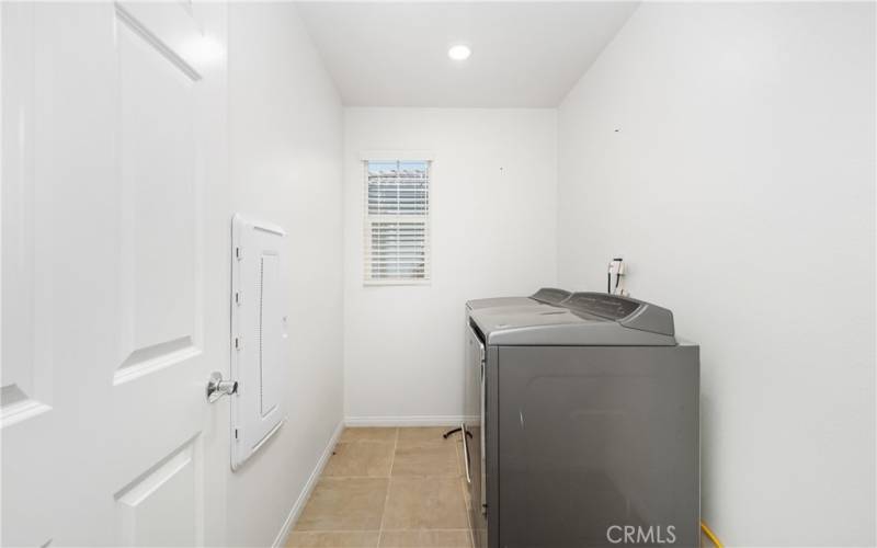 Laundry room w/ washer & dryer