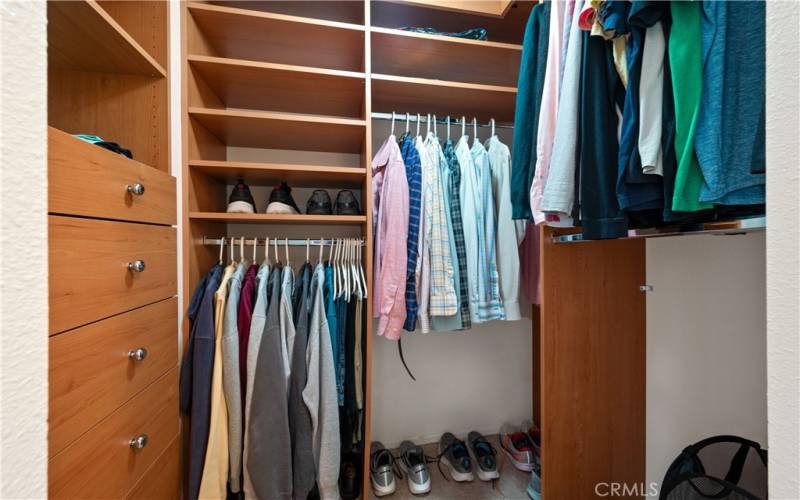 Custom closet and drawers