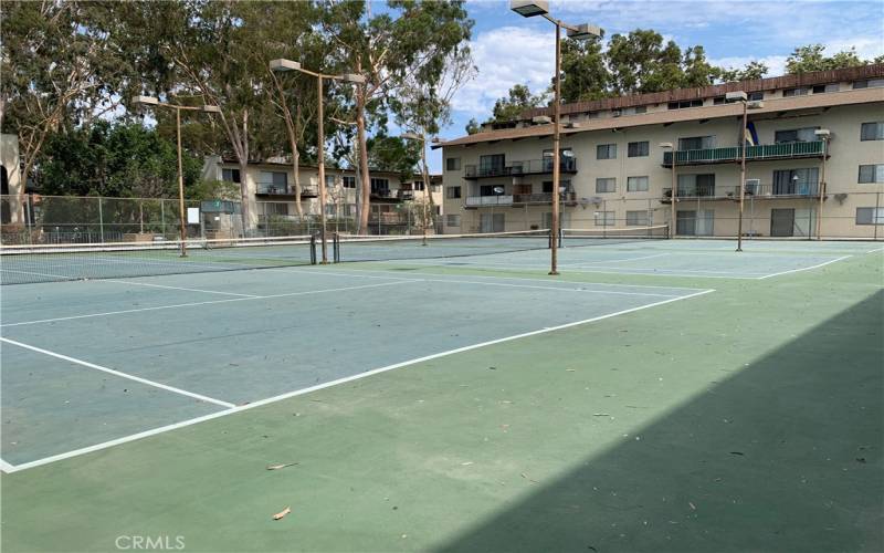 3 tennis courts