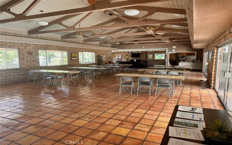 Clubhouse Main room