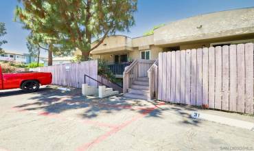 9860 Dale Ave C1, Spring Valley, California 91977, 2 Bedrooms Bedrooms, ,2 BathroomsBathrooms,Residential,Buy,9860 Dale Ave C1,240013474SD