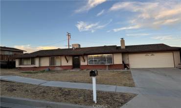 37171 Lombardy Avenue, Barstow, California 92311, 3 Bedrooms Bedrooms, ,2 BathroomsBathrooms,Residential,Buy,37171 Lombardy Avenue,HD24116880