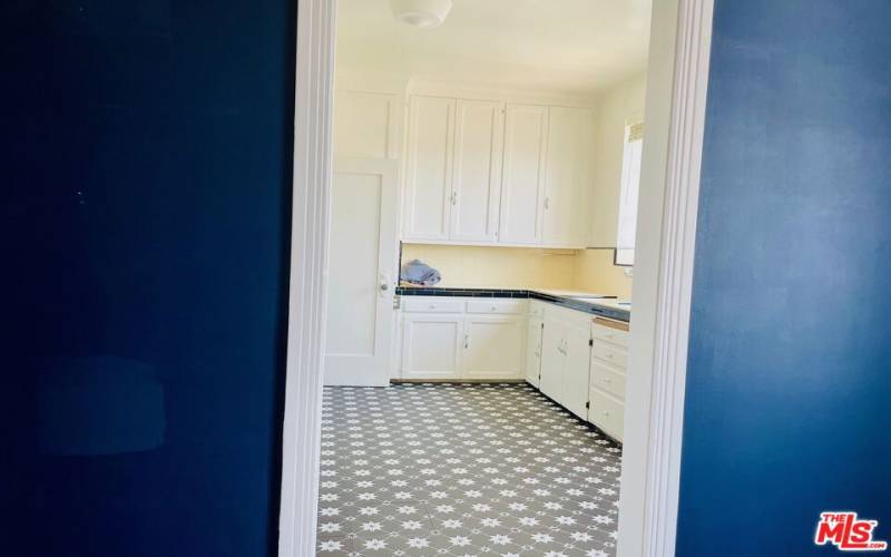 Dining room looking into kitchen