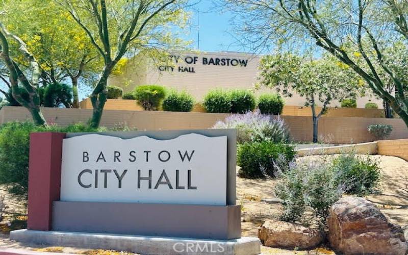 Close proximity to Barstow City Hall.
