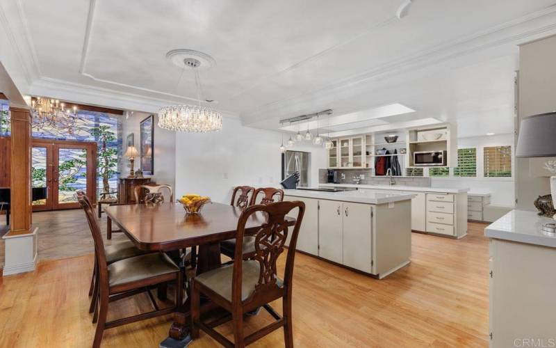 Formal or causal; perfectly situated next to spacious kitchen.