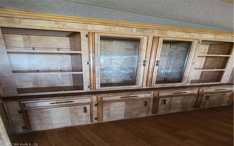 Built-in Dining Hutch with Etched Glass Doors