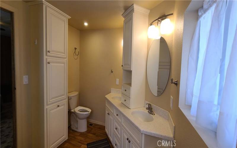 Primary Bathroom with Dual Sinks & Soft-Closing Cabinetry