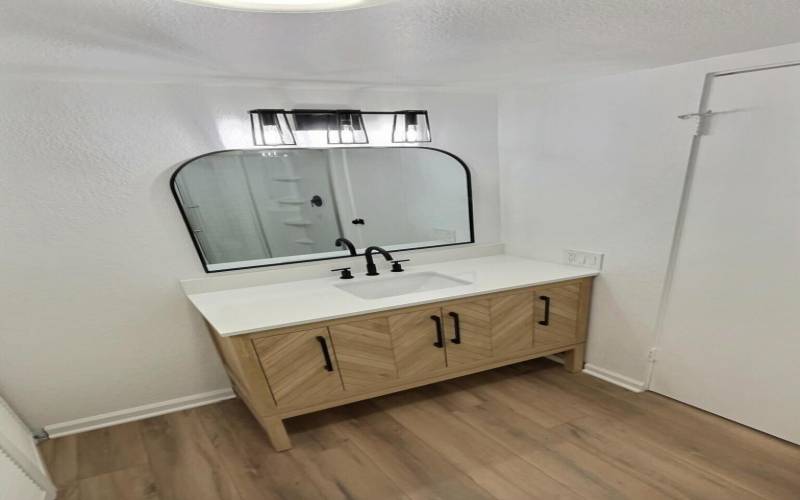 Hall bathroom vanity