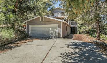 2405 Yellowstone Court, Pine Mountain Club, California 93225, 5 Bedrooms Bedrooms, ,2 BathroomsBathrooms,Residential Lease,Rent,2405 Yellowstone Court,GD23219055