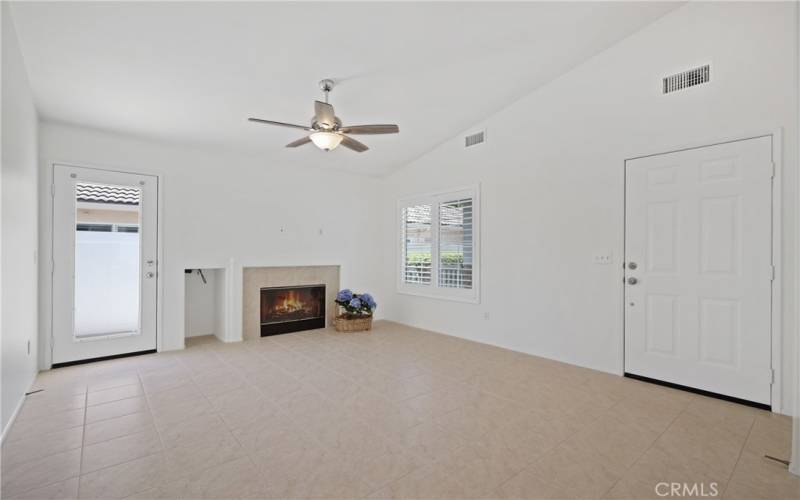 Spacious Living room with vaulted ceilings