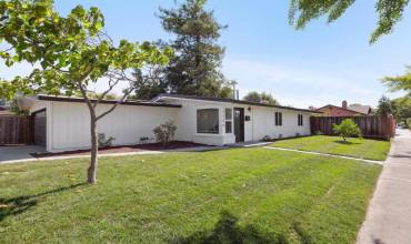 1146 Charmwood Court, Sunnyvale, California 94089, 3 Bedrooms Bedrooms, ,2 BathroomsBathrooms,Residential,Buy,1146 Charmwood Court,ML81969648