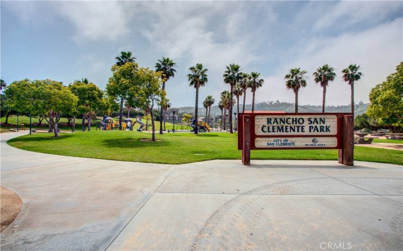 Rancho San Clemente Sports Park is located just below Vilamoura and is open all year round.