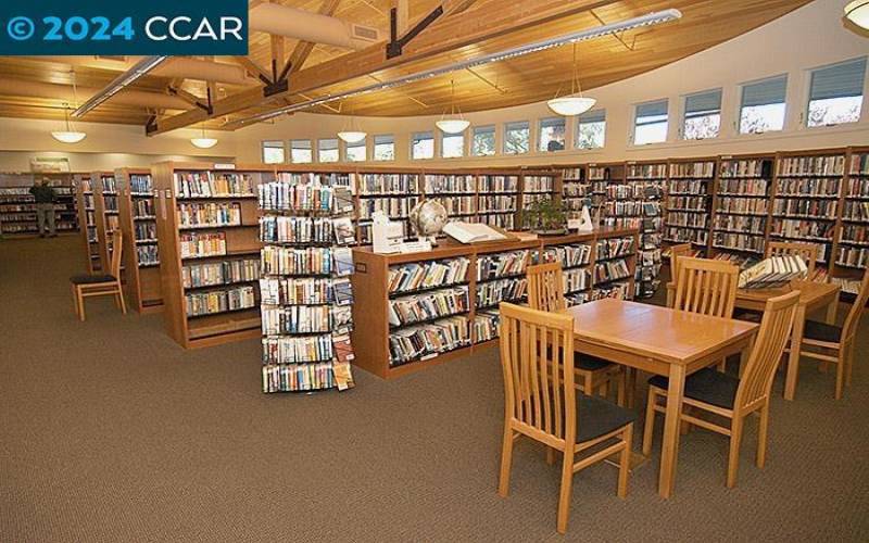 Library at Gateway Clubhouse
