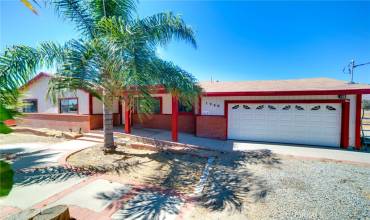 1350 W Fruitvale Avenue, Hemet, California 92543, 3 Bedrooms Bedrooms, ,2 BathroomsBathrooms,Residential,Buy,1350 W Fruitvale Avenue,IG24122028