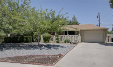 1100 Bermuda Street, Bakersfield, California 93309, 2 Bedrooms Bedrooms, ,2 BathroomsBathrooms,Residential,Buy,1100 Bermuda Street,OC24121834