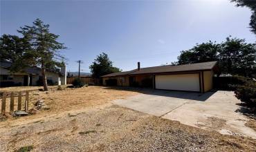 21401 Brook Drive, Tehachapi, California 93561, 3 Bedrooms Bedrooms, ,2 BathroomsBathrooms,Residential,Buy,21401 Brook Drive,SR24122395