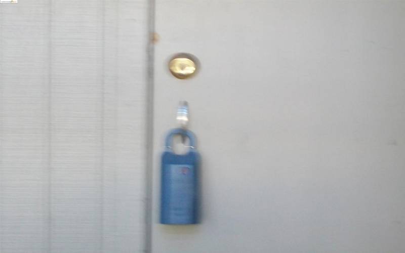 LB on water heater door