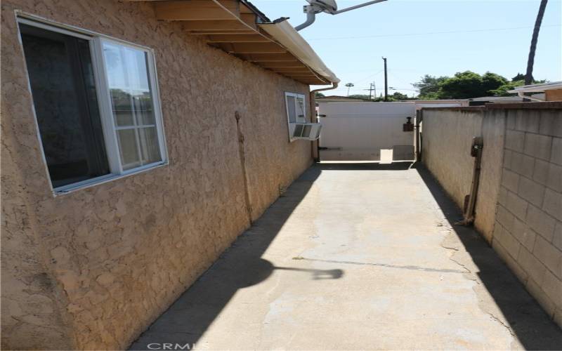 side of house entrance to the backyard