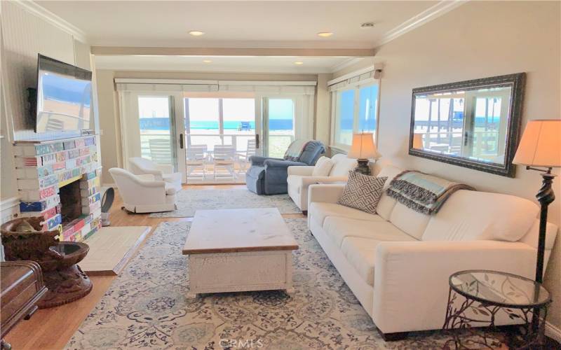 Spacious Beachy Living Room with Gas Fireplace!