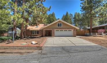 41770 Tanager Drive, Big Bear Lake, California 92315, 5 Bedrooms Bedrooms, ,2 BathroomsBathrooms,Residential,Buy,41770 Tanager Drive,EV24123213