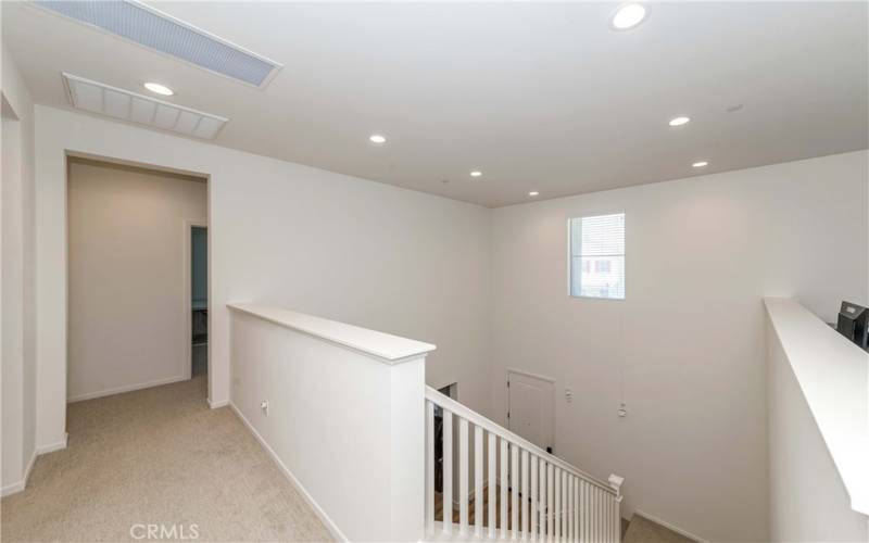 Hallway to the bedrooms