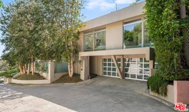 1331 CORDELL Place, Los Angeles, California 90069, 3 Bedrooms Bedrooms, ,3 BathroomsBathrooms,Residential Lease,Rent,1331 CORDELL Place,24404787